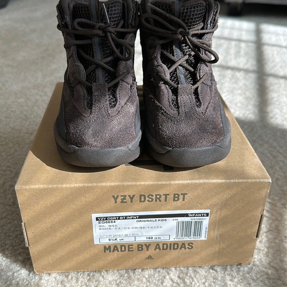 Toddler Yeezy Boots. Size 9.5
